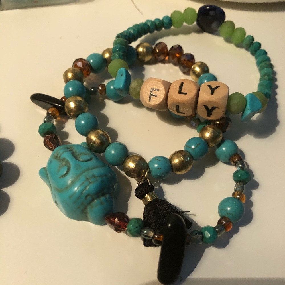 🆕💙SET OF GEMSTONES BRACELETS💙🆕 - Picture 2 of 4